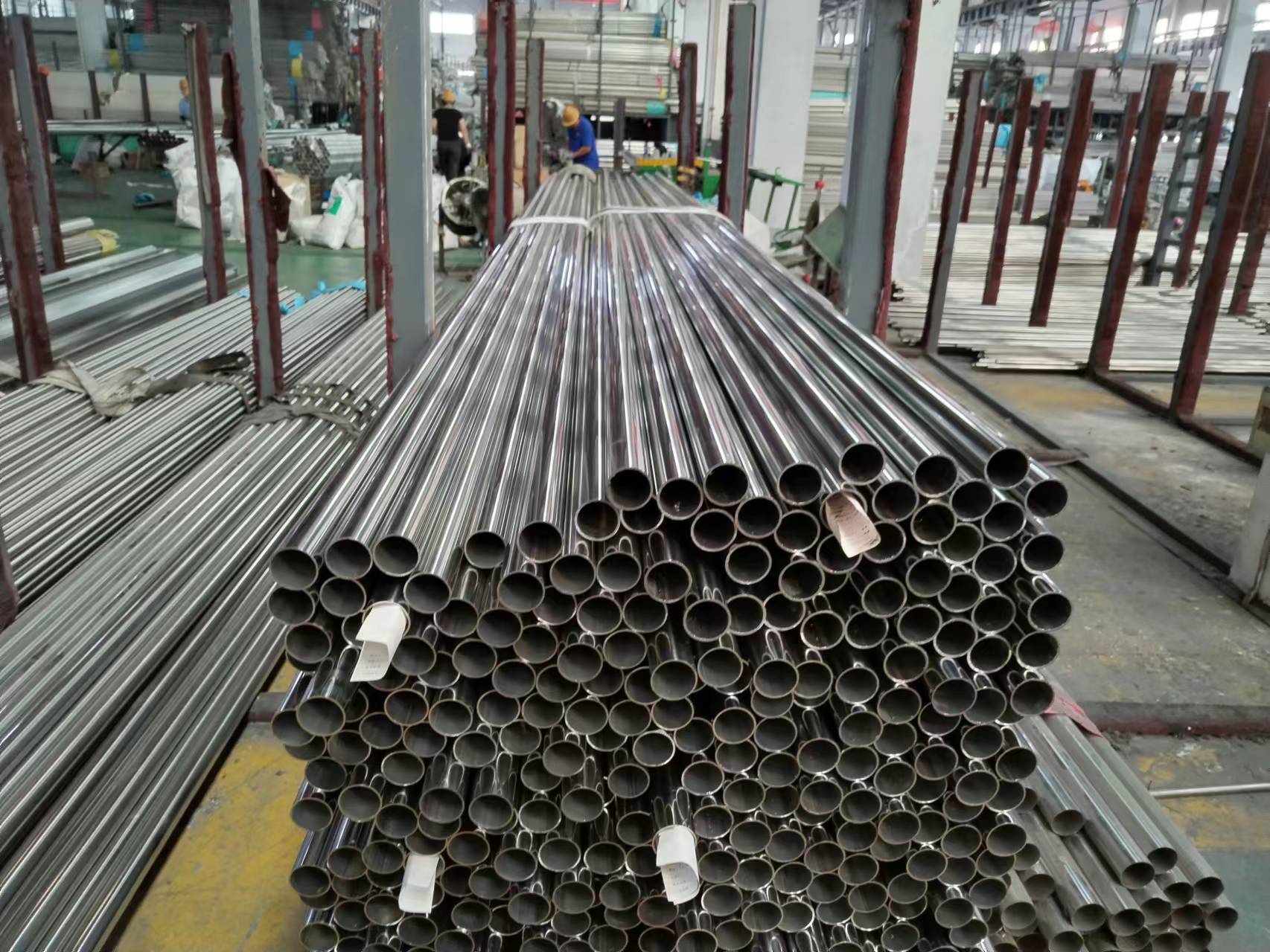 Three characteristics of stainless steel pipe