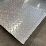 China AISI 304 Anti Slip Embossed Sheet Stainless Steel Checkered Plate Factory,supplier,manufacturer - DeZe Steel