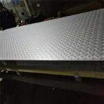 China AISI 304 Anti Slip Embossed Sheet Stainless Steel Checkered Plate Factory,supplier,manufacturer - DeZe Steel