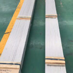 China Bright Polished Surface Stainless Steel Flat Bar Factory,supplier,manufacturer - DeZe Steel